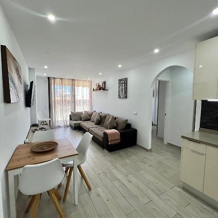 Los Cristianos || Exterior photo